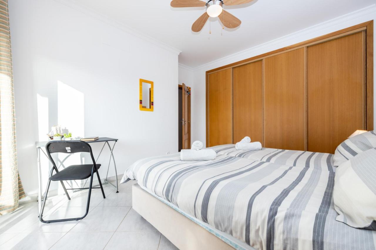 Bernies Folly Apartment Armação de Pêra Екстериор снимка