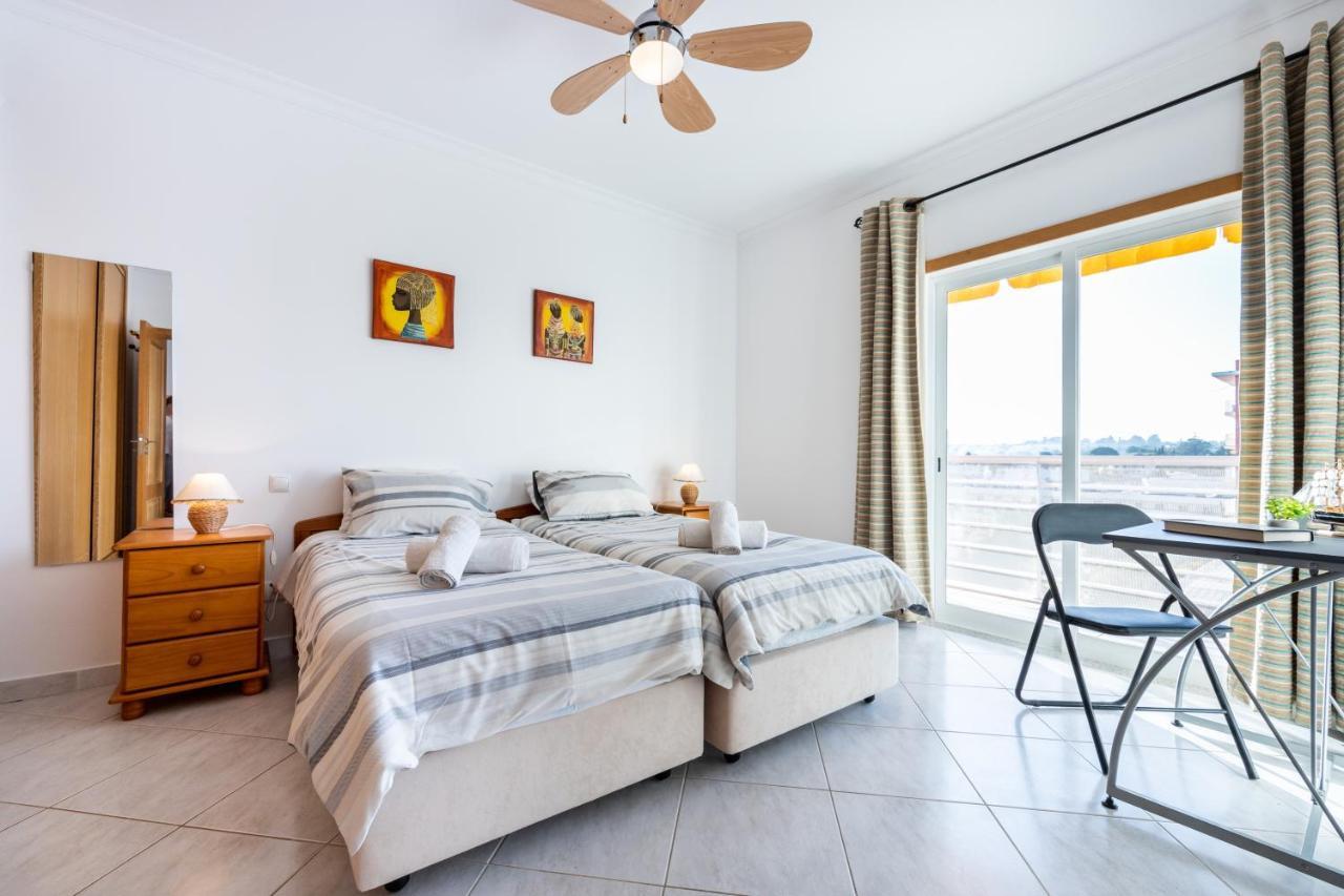 Bernies Folly Apartment Armação de Pêra Екстериор снимка