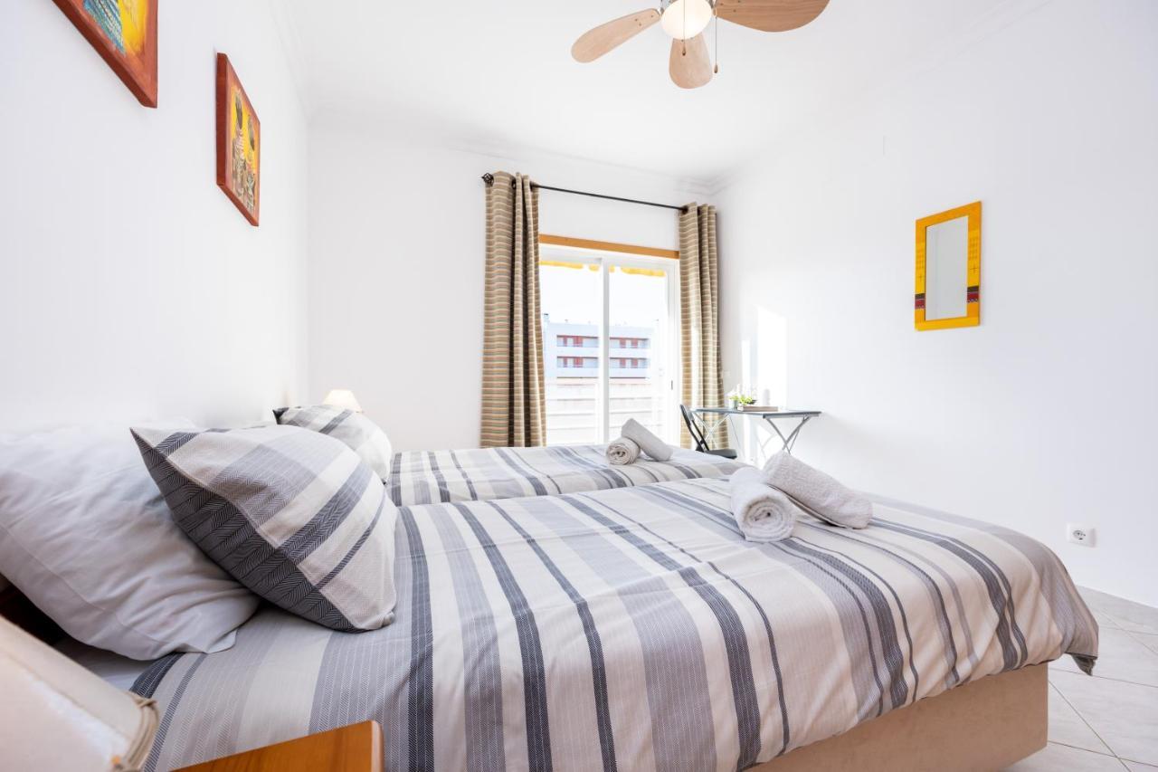 Bernies Folly Apartment Armação de Pêra Екстериор снимка